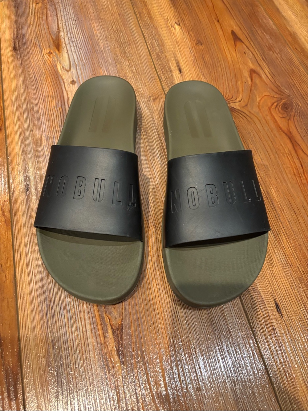 NOBULL Men's Olive Green Slides with Black Strap - Excellent condition